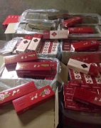 <b>一手香烟微信号，厂家货源香烟微，一件包邮代发</b>