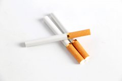 <b>卖香烟的微商联系方式(香烟微商买烟微信)</b>