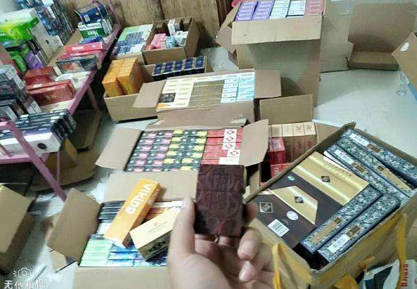<b>卷烟一手货源正品批发商（专供出口、品种齐全）</b>