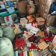<b>厂家直销正品香烟供应，全网招收免费香烟代理，免税香烟一手厂家独</b>